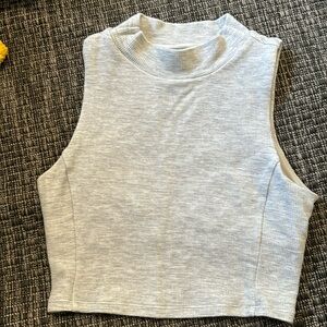 Alo Yoga tank top with shelf bra. Great condition.